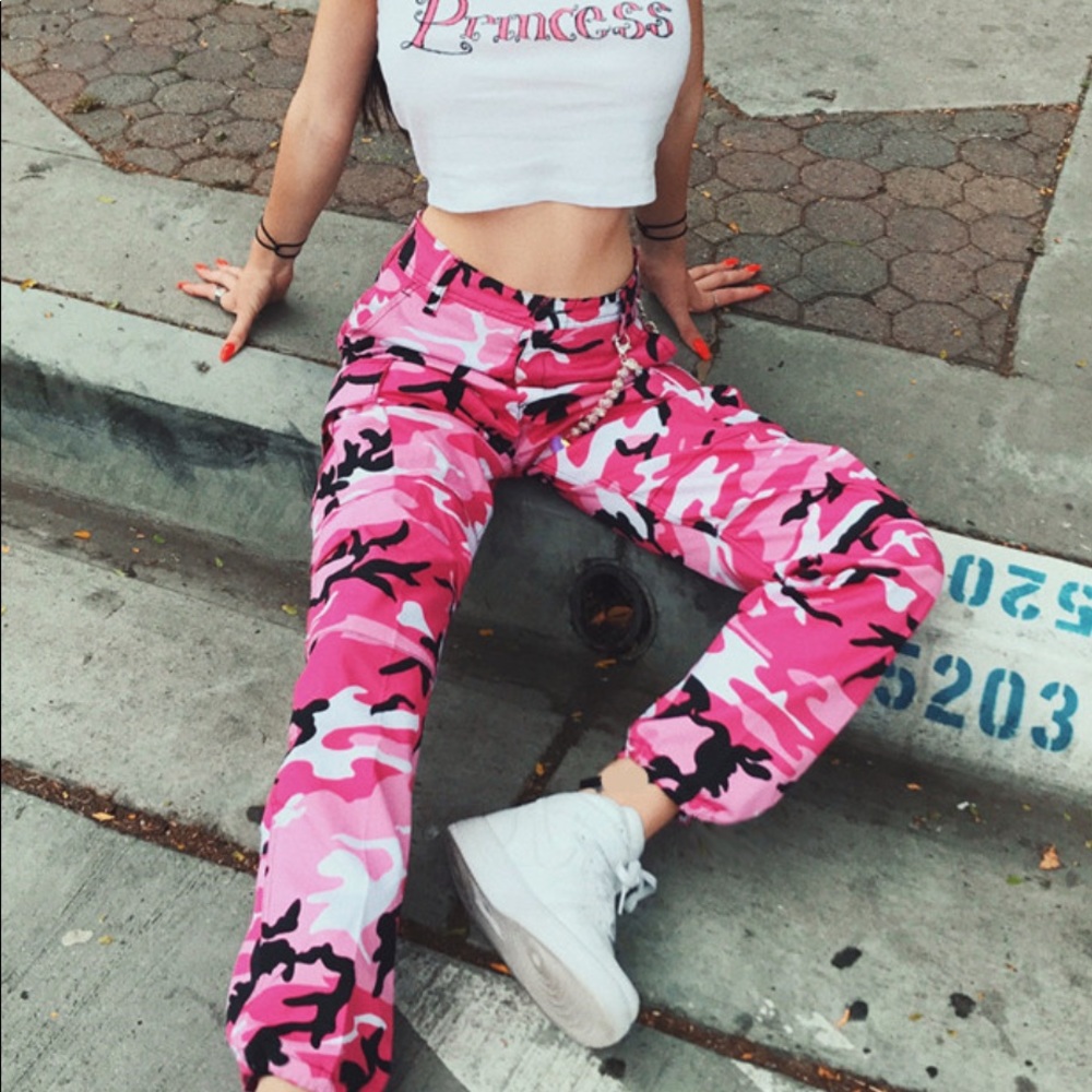 pink camo pants